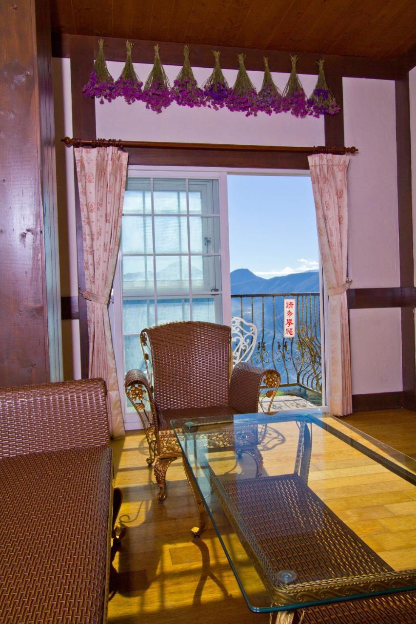 Maple Leave Holiday Villa Renai Εξωτερικό φωτογραφία