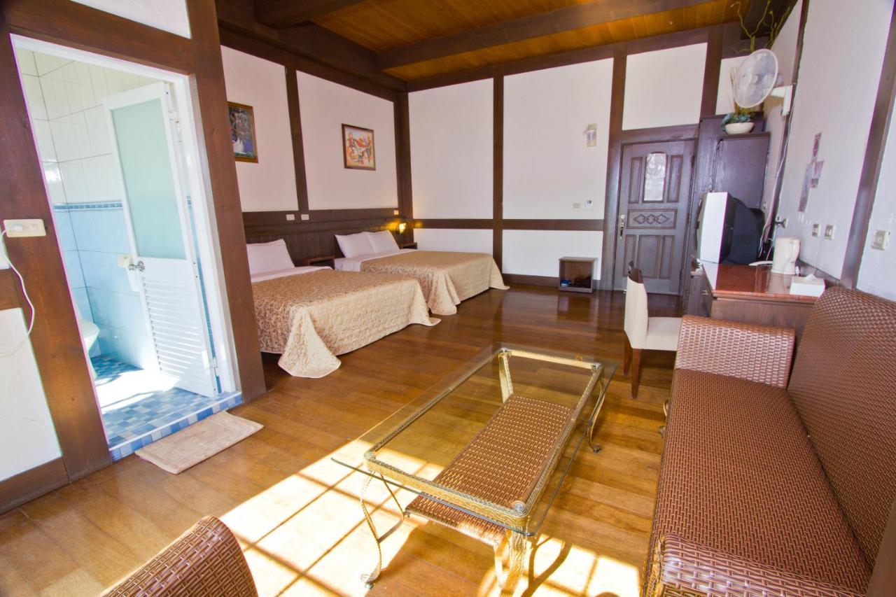 Maple Leave Holiday Villa Renai Εξωτερικό φωτογραφία